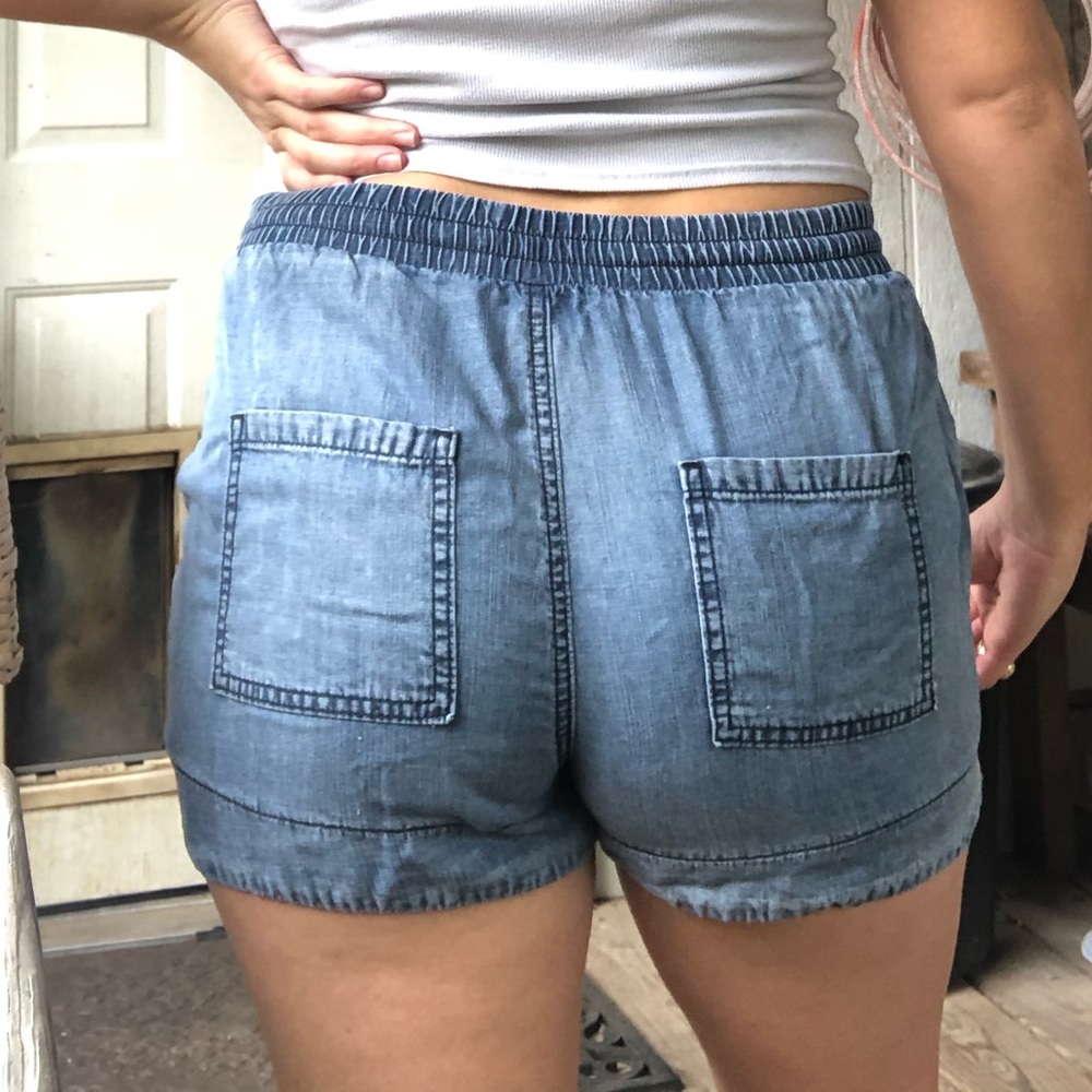 Xhilaration brand shorts